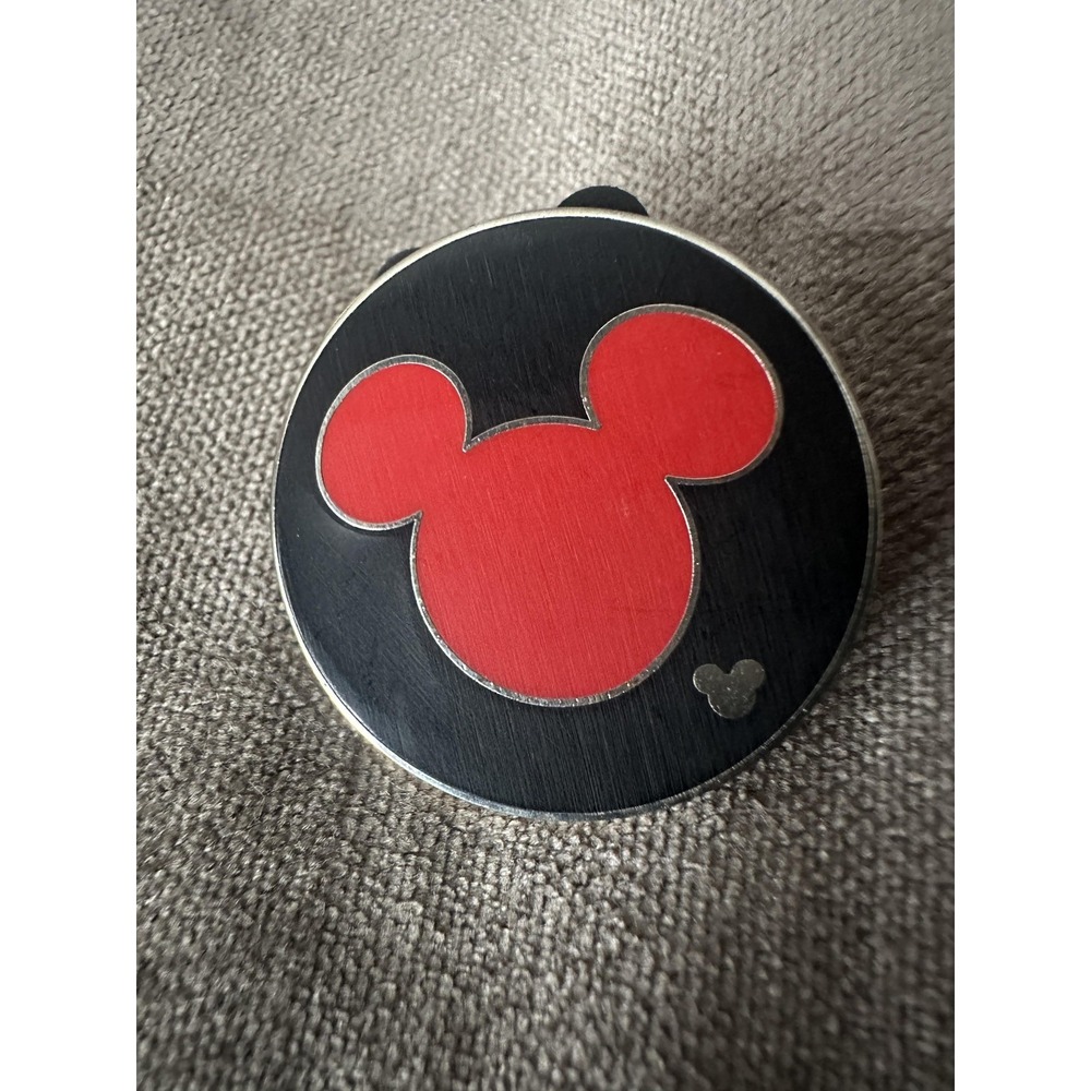 Disney Hidden Mickey Pin 2013 Red Mickey Icon Black‎ Circle Authentic